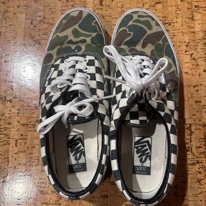 Mens Size 9 Vans. Camo x Checkered